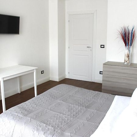 Art Apartment Stazione B Florence Buitenkant foto